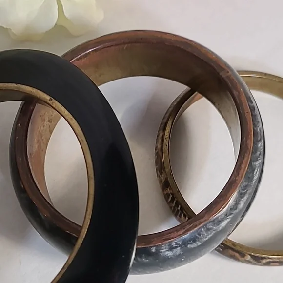 Vintage Brass Bangle Bundle - Picture 4 of 10